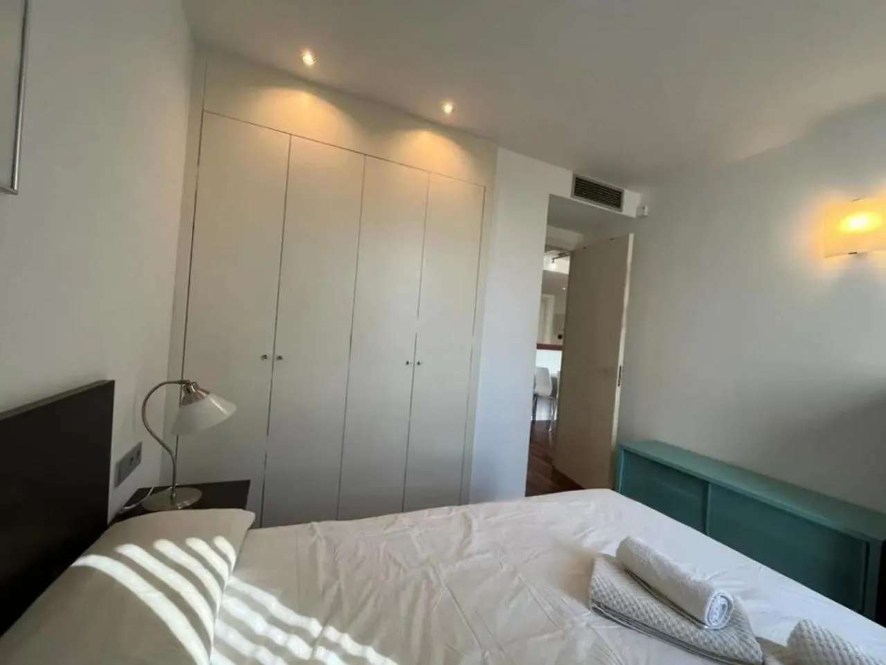 Apartment For Rent In Calle Del Doctor Aiguader Barcelona 0*,