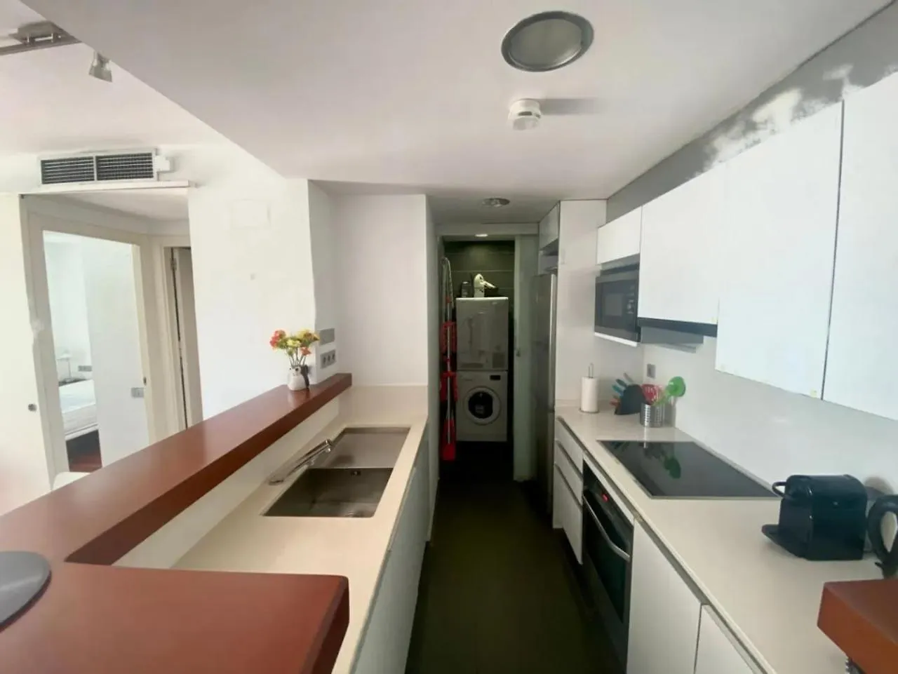 Apartment For Rent In Calle Del Doctor Aiguader Barcelona