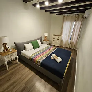 Family Flat Near Ramblas Bcn 5 Barcelona